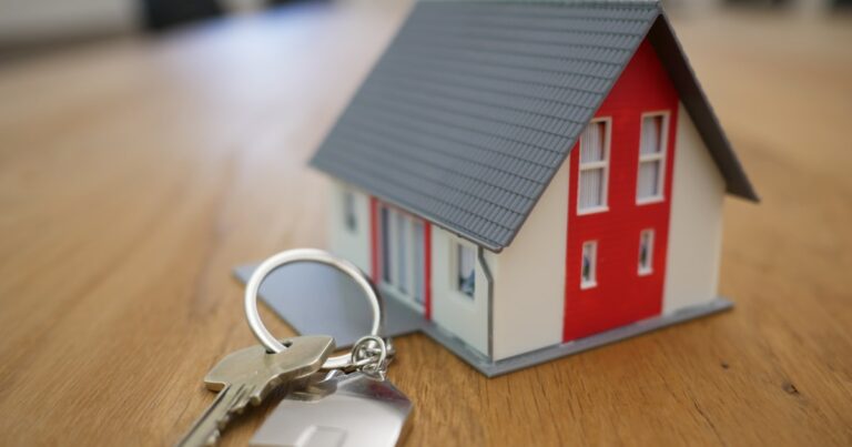 House vs Unit Investment Property Australia: Which Is the Better Buy?
