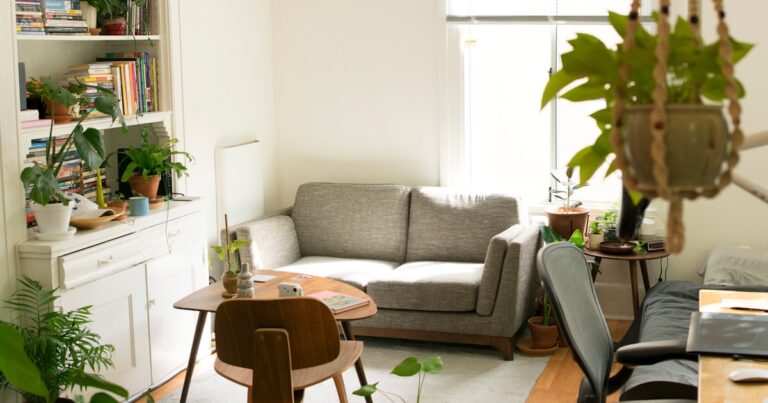 Short-Term vs Long-Term Rental: Which is Better for Australian Property Investors?